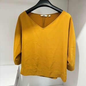 UNIQLO WOMEN TOP BLOUSE SHORT SLEEVE LARGE BROWN TSHIRT SIZE S